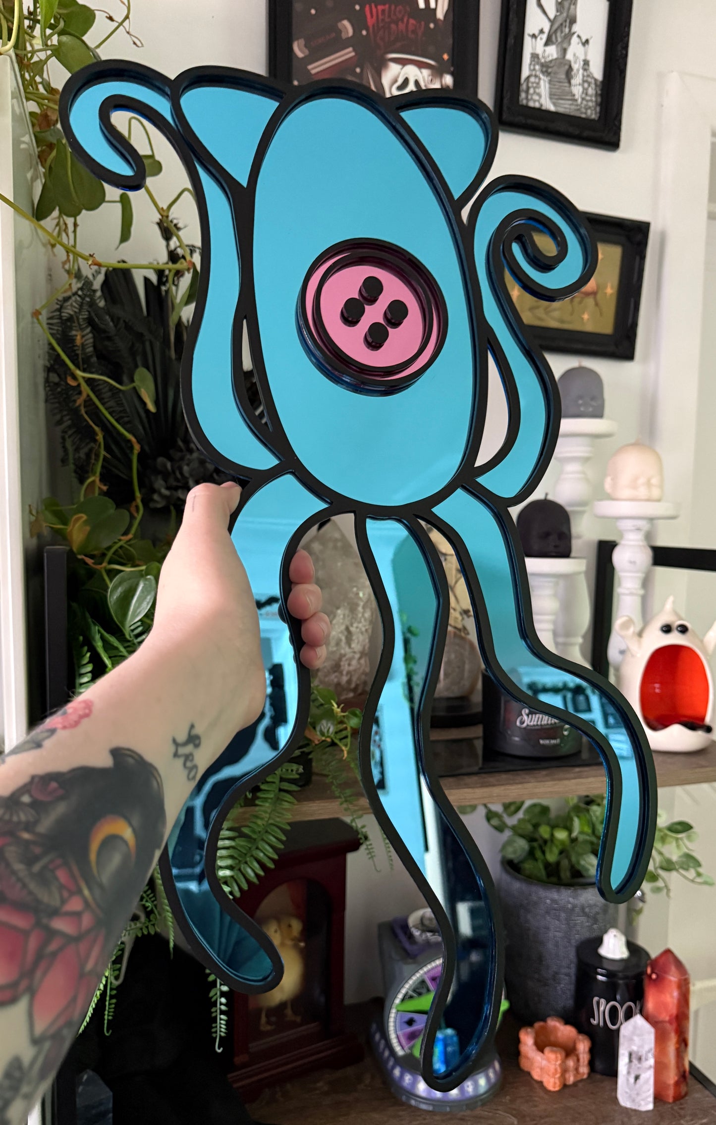 Mirror Cat Squid Wall Hanging